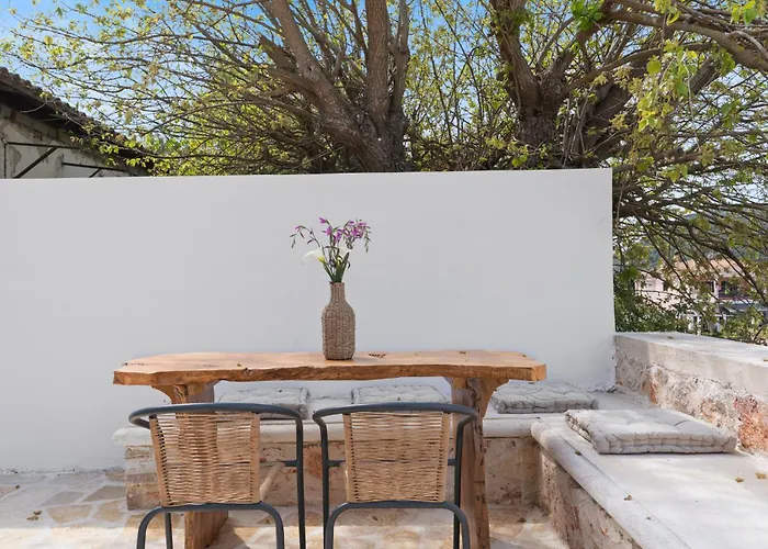 Orianthia Stone Semesterbostad Marandokhórion