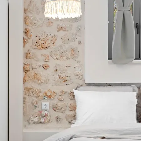Orianthia Stone Ferienhaus Marandokhórion