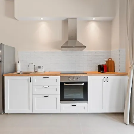 Ferienhaus Orianthia Stone *